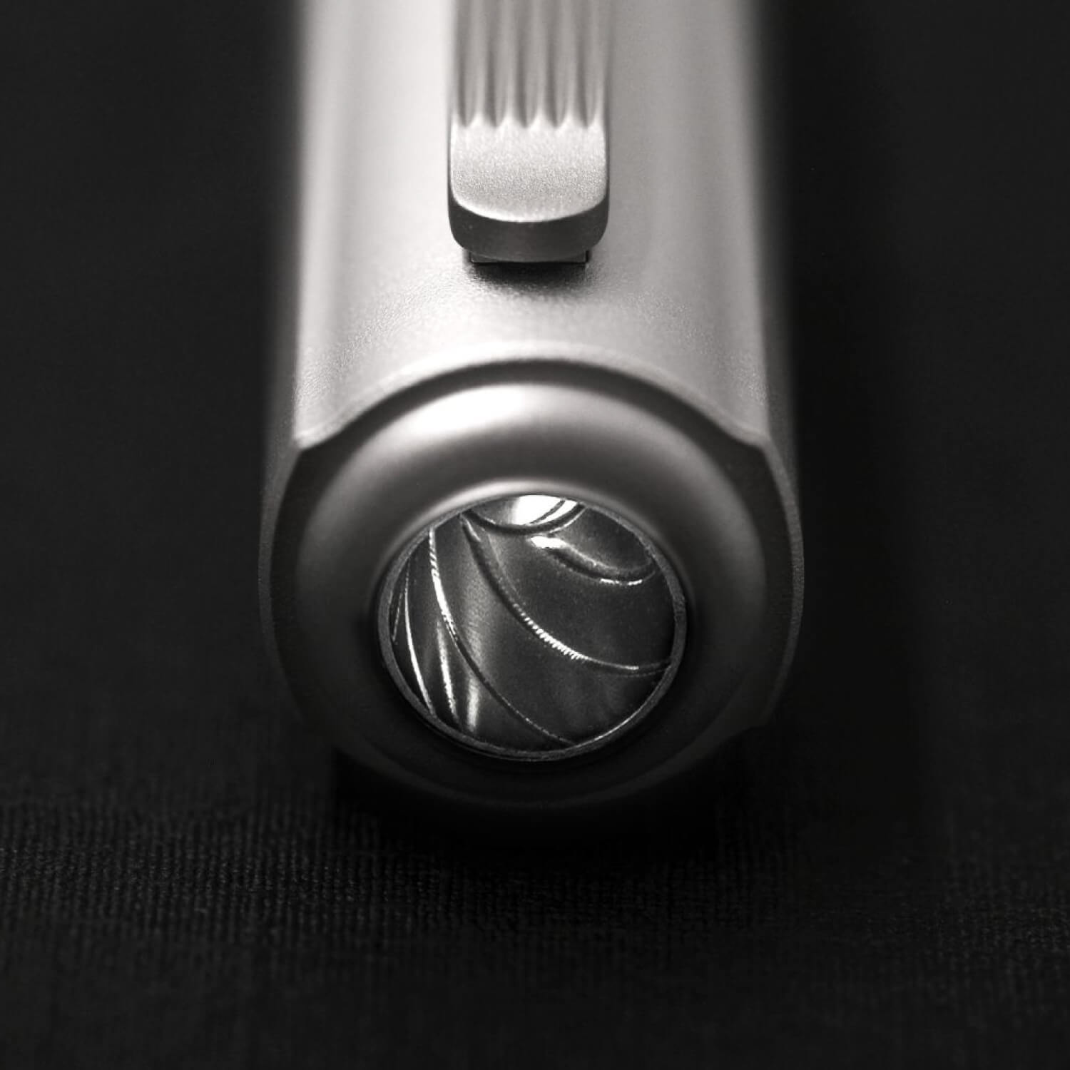 007 スペシャルイシュー シルバーエディション ローラーボール