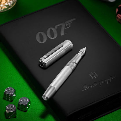 007 スペシャルイシュー シルバーエディション 万年筆
